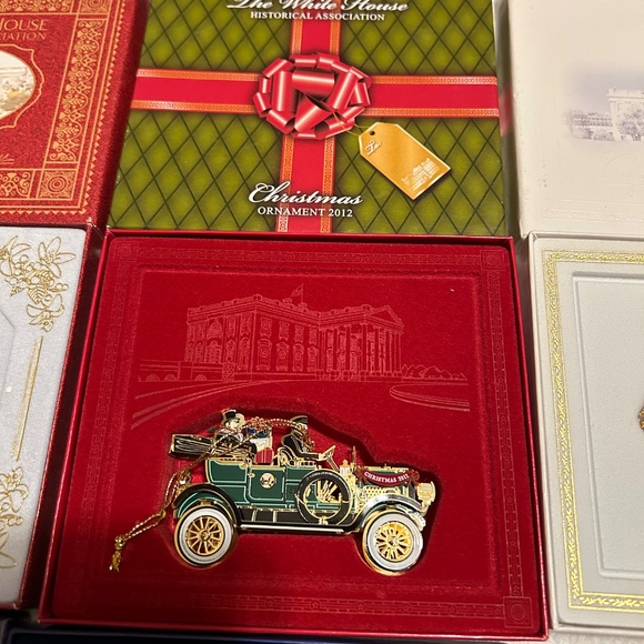 The White House Christmas Ornaments - Picture 5 of 12